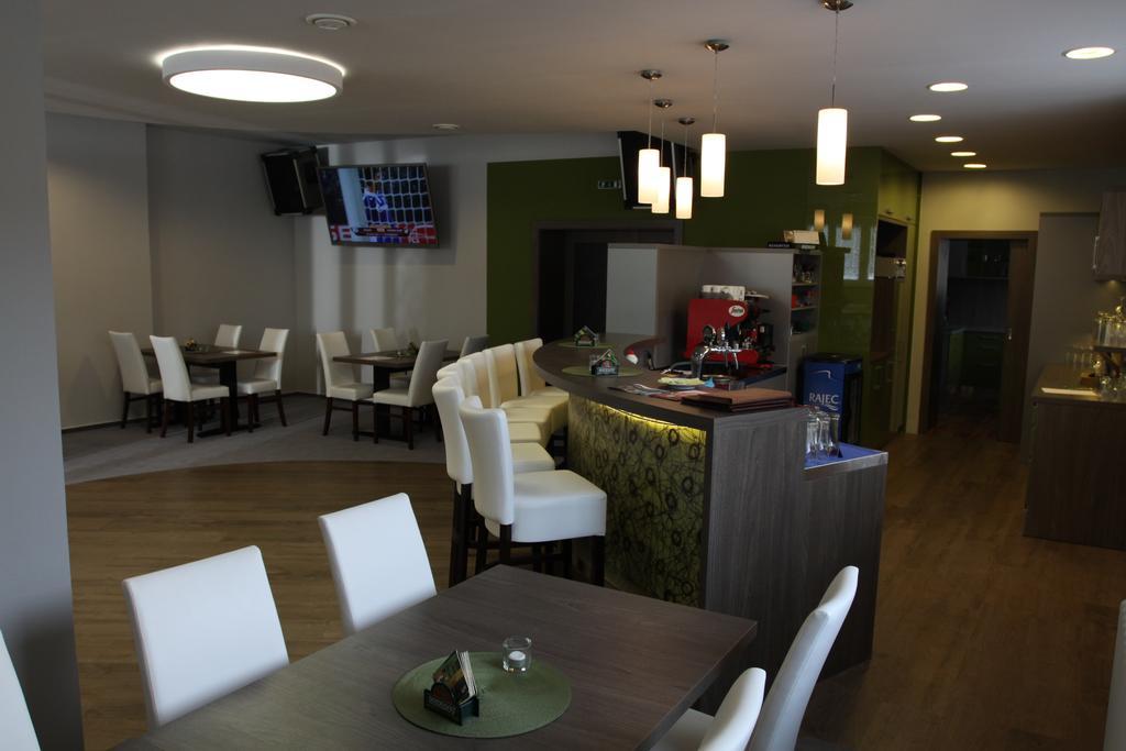 Hotel Odra Ostravice Bagian luar foto