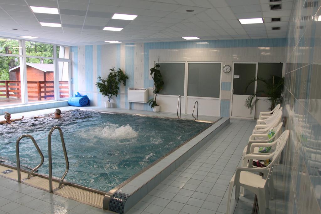 Hotel Odra Ostravice Ruang foto