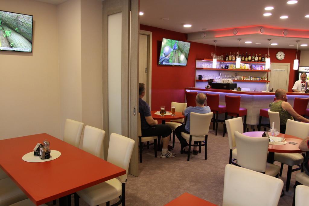 Hotel Odra Ostravice Bagian luar foto